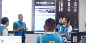 Pantau Keandalan Kelistrikan jelang Idul Fitri 1445 H, EVP Pengendalian Pembangkitan dan IPP Kunjungi PLN Kalbar
