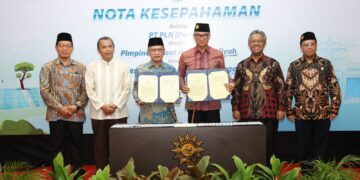 PT PLN dan PP Muhammadiyah mengadakan kerja sama di sektor pendidikan dan kesehatan. Foto PLN