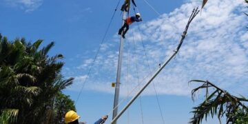 Jelang HUT RI, 13 Desa di Kabupaten Sintang Kini Terang dengan Listrik PLN