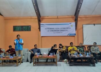 Kinerja 5th BUMN di Bawah Kepemimpinan Erick Thohir, PLN Nyalakan 100% Listrik Desa di Kabupaten Sanggau