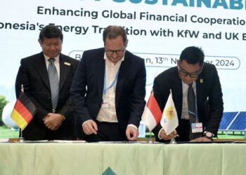 Pimpin Delegasi Indonesia di COP29, Hashim Djojohadikusumo Pikat Pendanaan Hijau EUR 1,2 Miliar untuk Sektor Kelistrikan