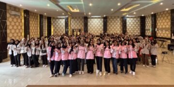 Srikandi PLN Inspirasi Perempuan Muda di POLITAP