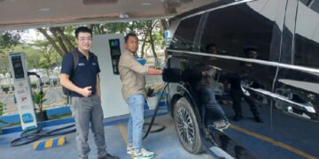 Penjualan Listrik di SPKLU PLN UP3 Pontianak Terus Tumbuh, Pengguna Puas dengan Layanan dan Fasilitas