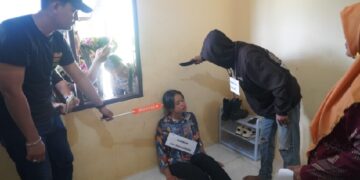 Remaja Bisu Tuli Peragakan 41 Adegan Bunuh Tetangga di Kubu Raya