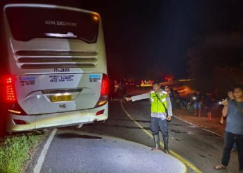 Pengendara Motor Meninggal Seketika Ditabrak Bus di Tajok Kayong