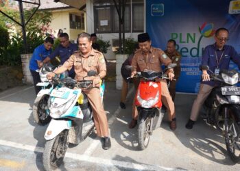 PLN Peduli Masa Depan: Inovasi Hijau dari Sekolah untuk Negeri