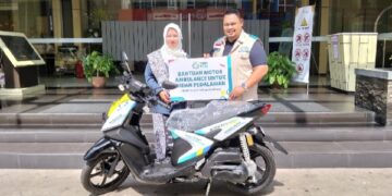 YBM PLN Hadir untuk Rakyat, Dukung Perjuangan Bidan di Pedalaman Kalbar