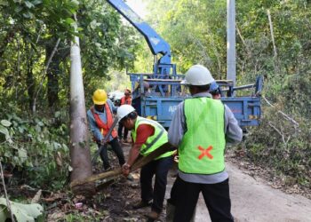 Negara Hadir, Pemerintah Targetkan 1.285 Desa Terang di 2025