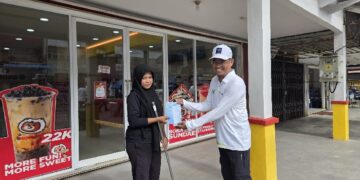 PLN UP3 Mempawah Gelar Jalan Sehat dan Sosialisasi Program OOTD