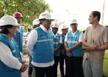 Direnbang PLN Kunjungi Kalbar Pastikan Listrik Aman di Hari Raya Natal 2025 dan Tahun Baru 2026