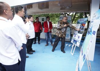 Wamenaker Tinjau SPKLU PLN, Dorong Percepatan Pengembangan Ekosistem Kendaraan Listrik Nasional