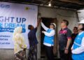 Program Light Up The Dream, PLN UID Kalbar Hadirkan Terang Bagi Tujuh Keluarga di Wajok Hilir