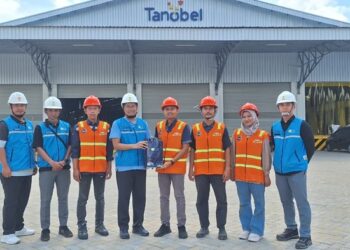 PLN Dukung Peningkatan Produksi PT Sariguna Primatirta Lewat Tambah Daya 865.000 VA